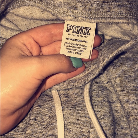 Victoria secrets pink sweatpants (XS) - Picture 3 of 3